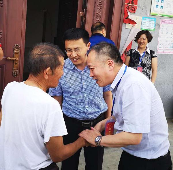 脱贫攻坚3.jpg